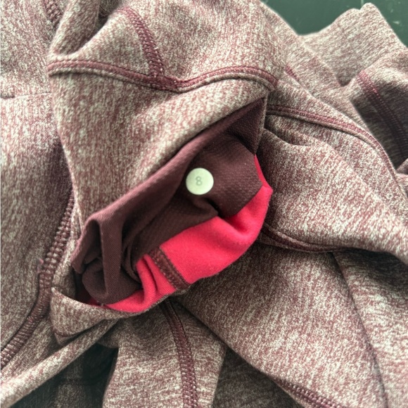 LULULEMON Base Runner Pant III in Heathered Bordeaux Drama / Bon Bon - Picture 11 of 16